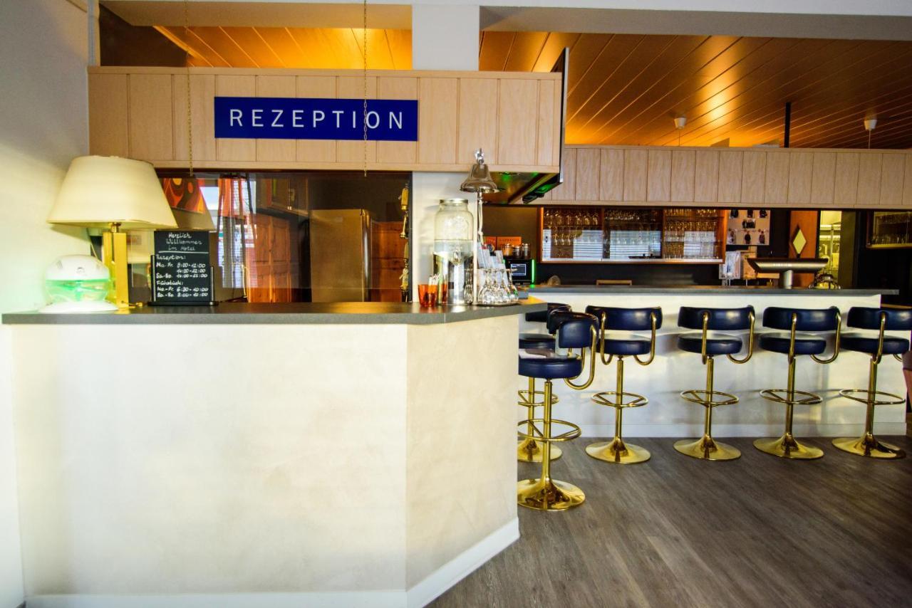 Hotel Bohn Метцинген Екстер'єр фото